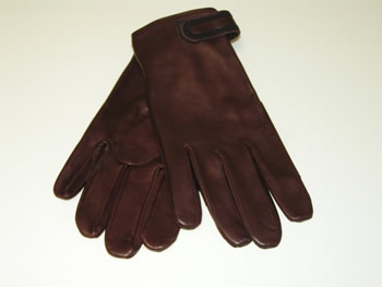 brown gloves manner